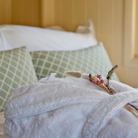 The Hut Villa Ashbourne  Ngoại thất bức ảnh